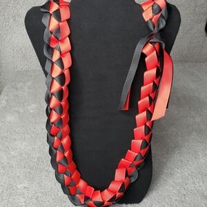 Ribbon Lei Red and Black 20.5-inches